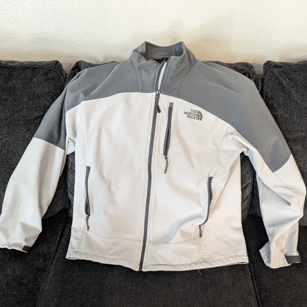 North face light weight jacket men's L